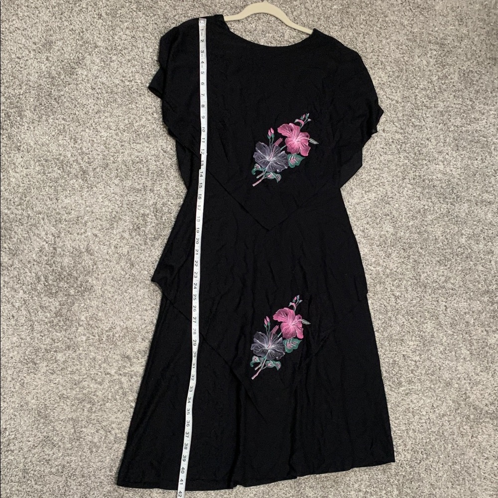 Vintage Gilberti Black Tiered Floral Embroidered Dress - Picture 8 of 10